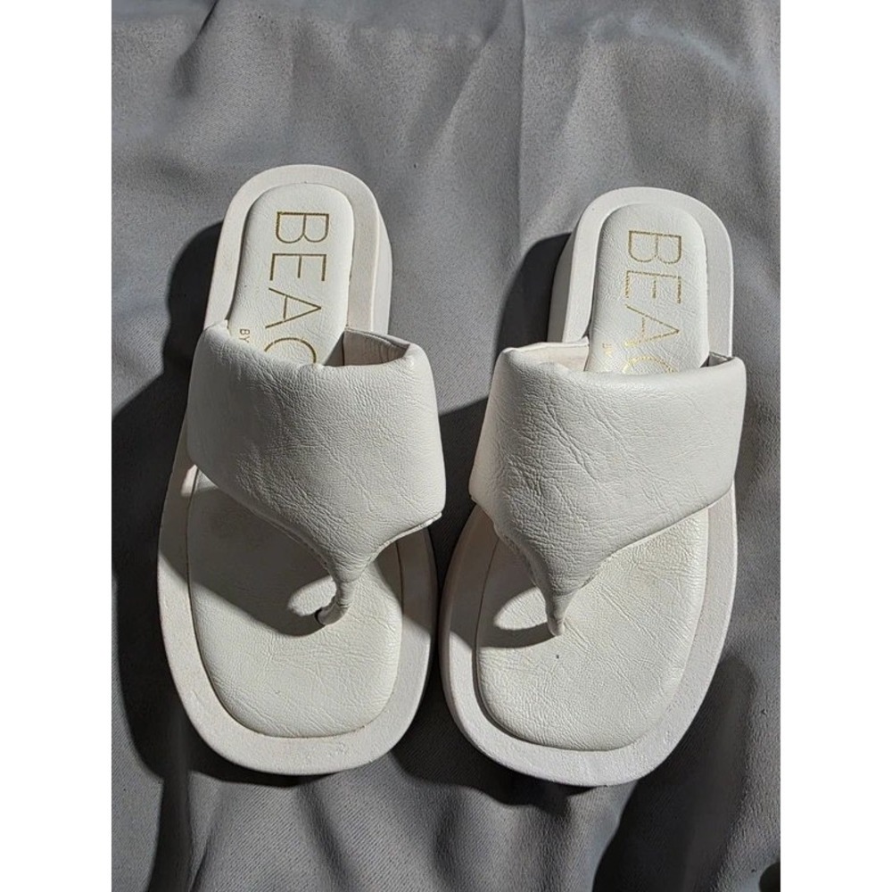 Beach by Matisse Izzie Platform Thong Sandals Cream White Vegan Leather Womens 8